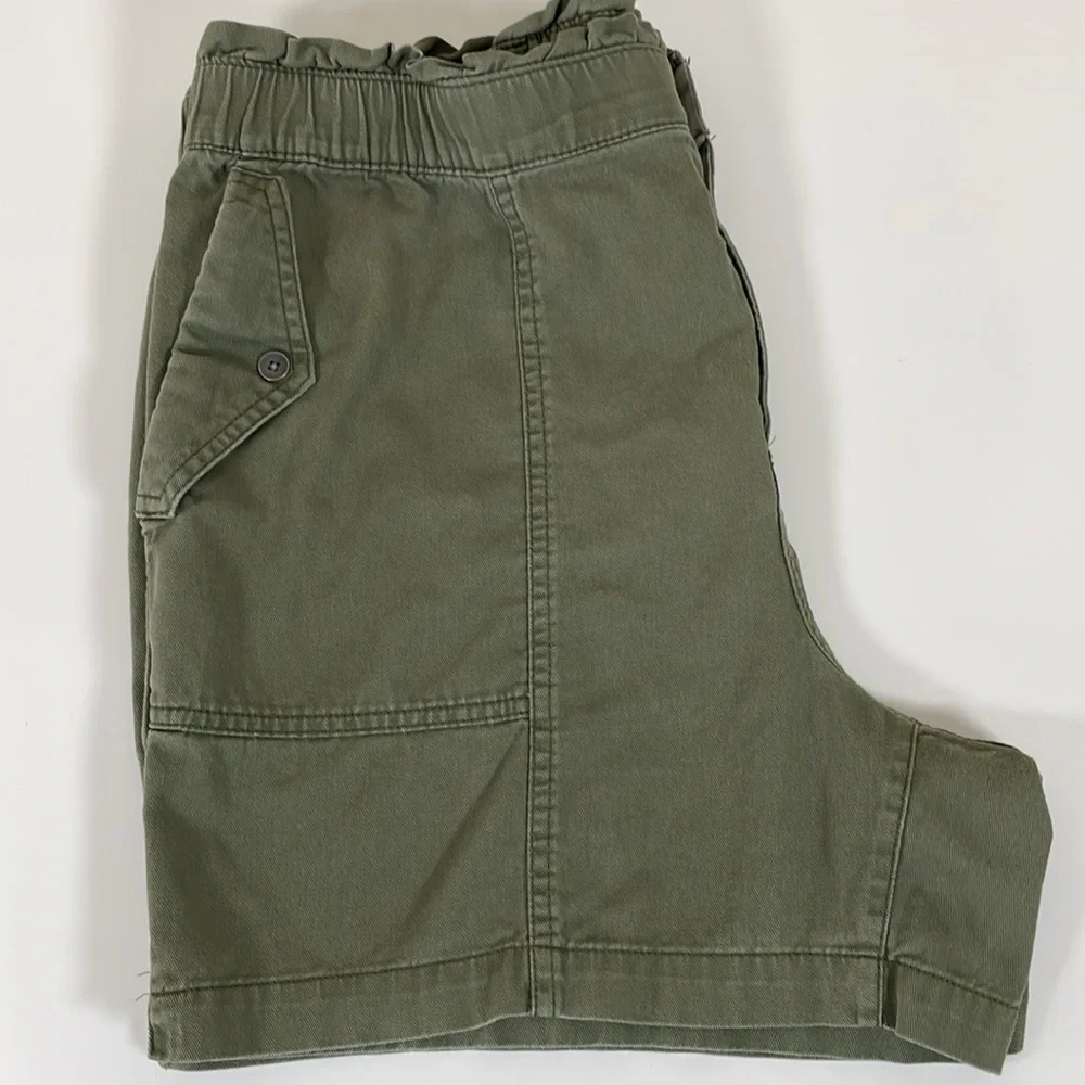 OLD NAVY Women’s Olive Paper Bag Elastic Waist Button Pockets LG Shorts‎ Casual - Picture 9 of 11